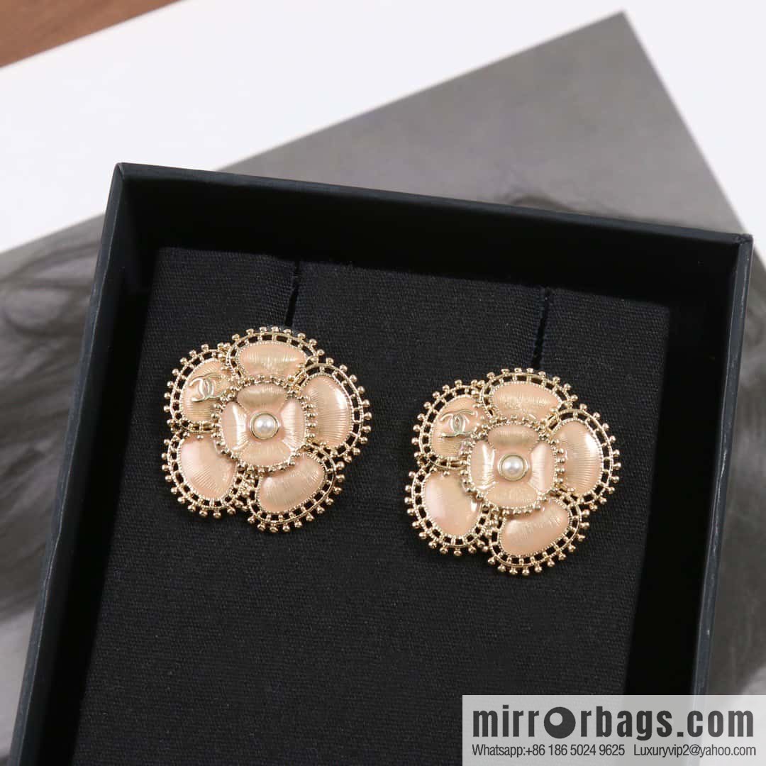 ☀️New ☑️ chanel c1 double c camellia oil stud earrings ☀️