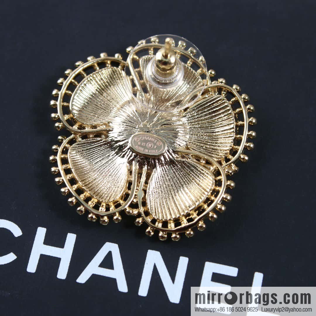 ☀️New ☑️ chanel c1 double c camellia oil stud earrings ☀️