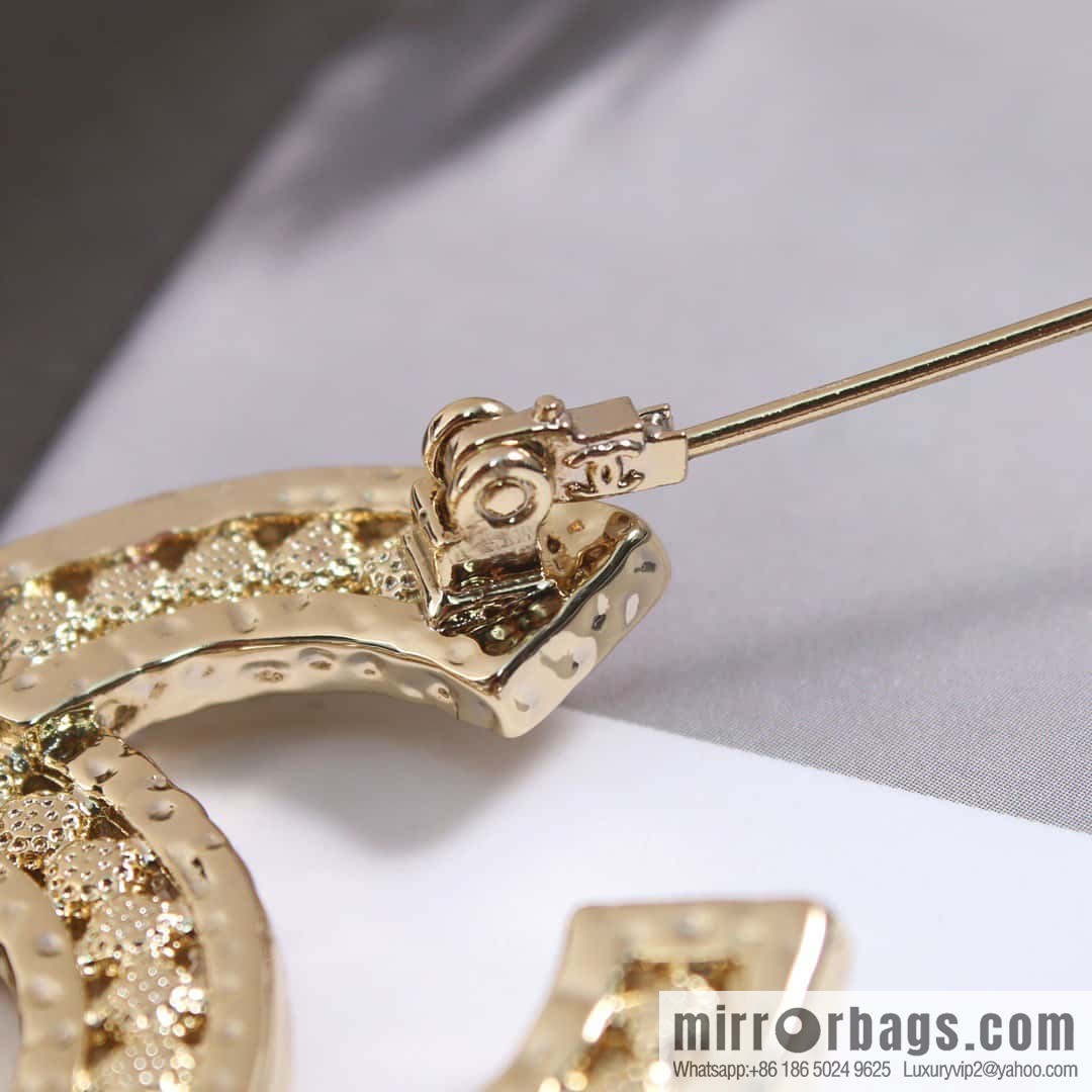 ☀️New ☑️ Chanel Double C Black Diamond Brooch ☀️