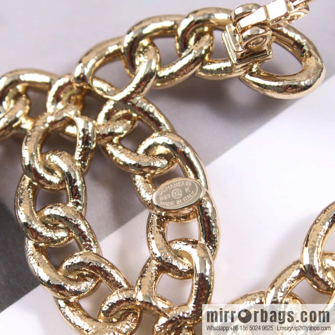 ☀️New ☑️ Chanel Double C Hollow Full Diamond Brooch ☀️
