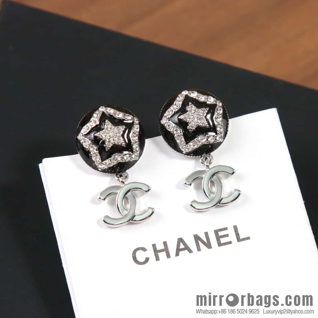 ☀️New ☑️ chanel c2 double c pentagram ⭐ star stud earrings ☀️