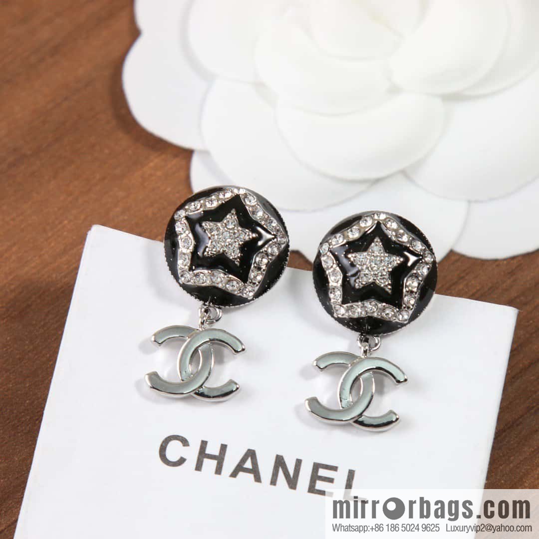 ☀️New ☑️ chanel c2 double c pentagram ⭐ star stud earrings ☀️