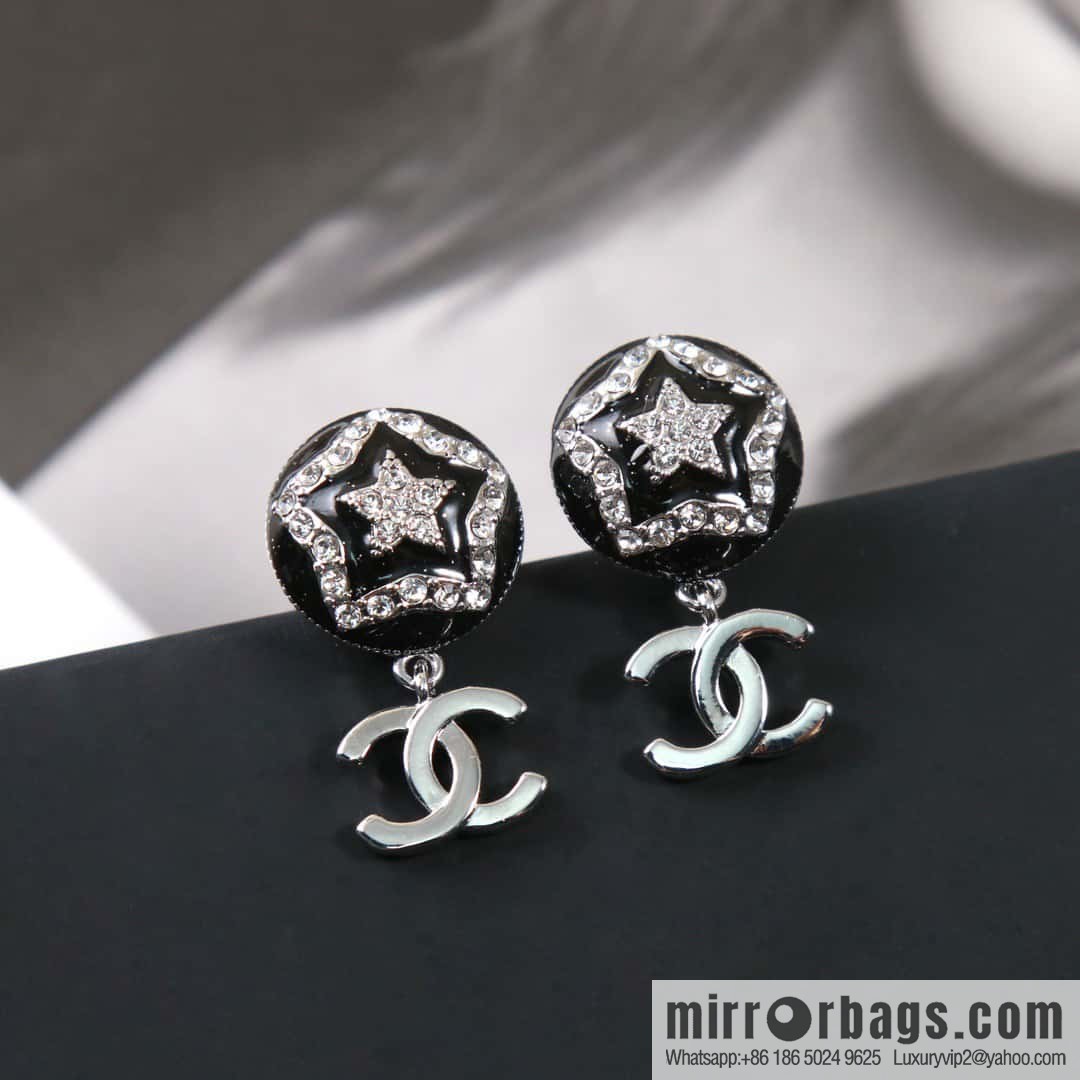 ☀️New ☑️ chanel c2 double c pentagram ⭐ star stud earrings ☀️