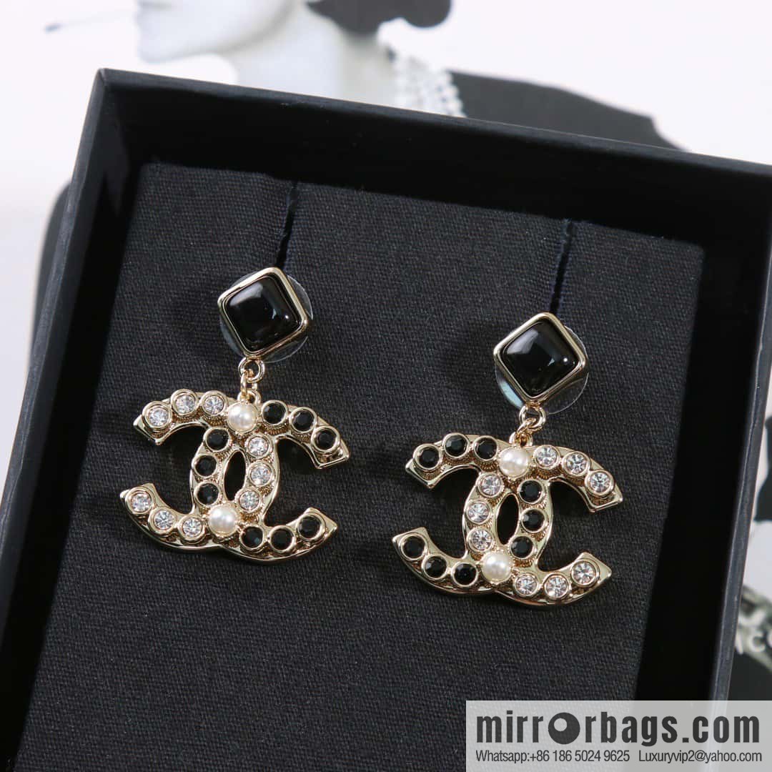 ☀️New ☑️ chanel c2 double c rhombus black diamond stud earrings ☀️