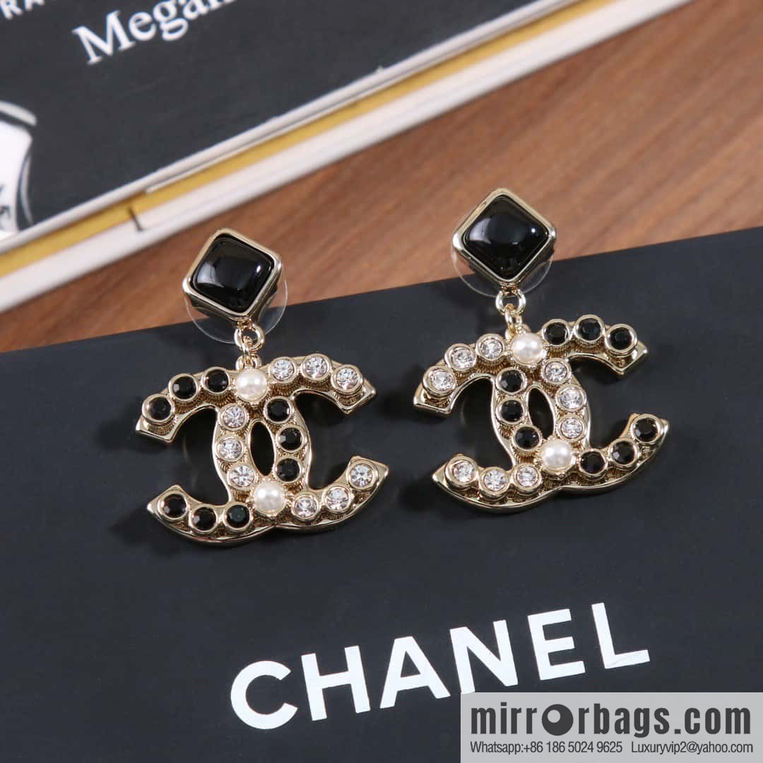 ☀️New ☑️ chanel c2 double c rhombus black diamond stud earrings ☀️