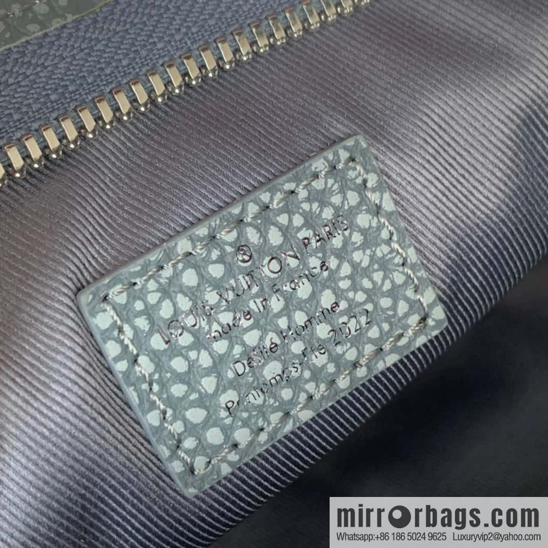 M81556 clutch bag 1934 Louis Vuitton Sac Tricot handbag