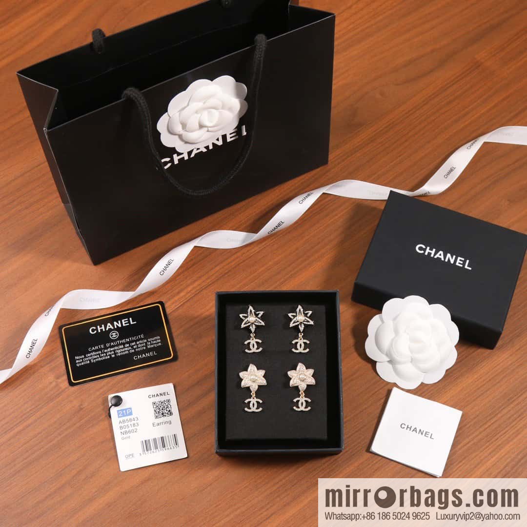 ☀️New ☑️ chanel c2 double c flower stud earrings ☀️