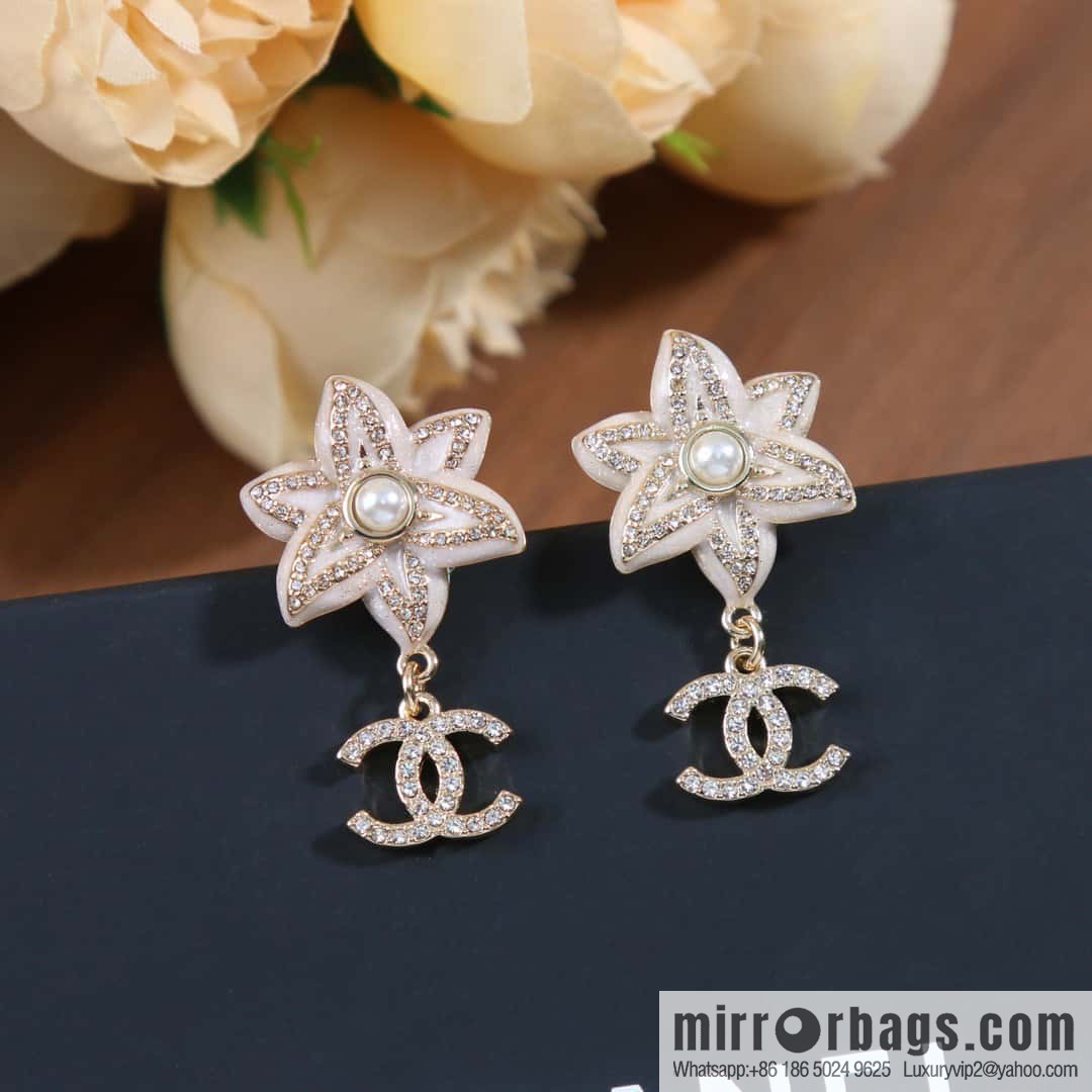 ☀️New ☑️ chanel c2 double c flower stud earrings ☀️