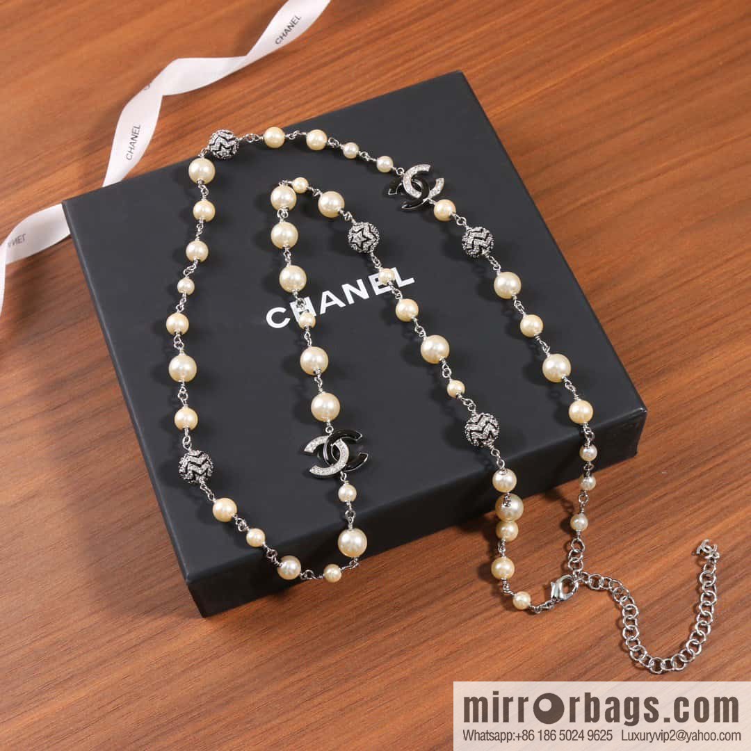 ☀️New ☑️ Chanel Double C Pearl Pentagram ⭐ Star Sweater Chain Necklace ☀️