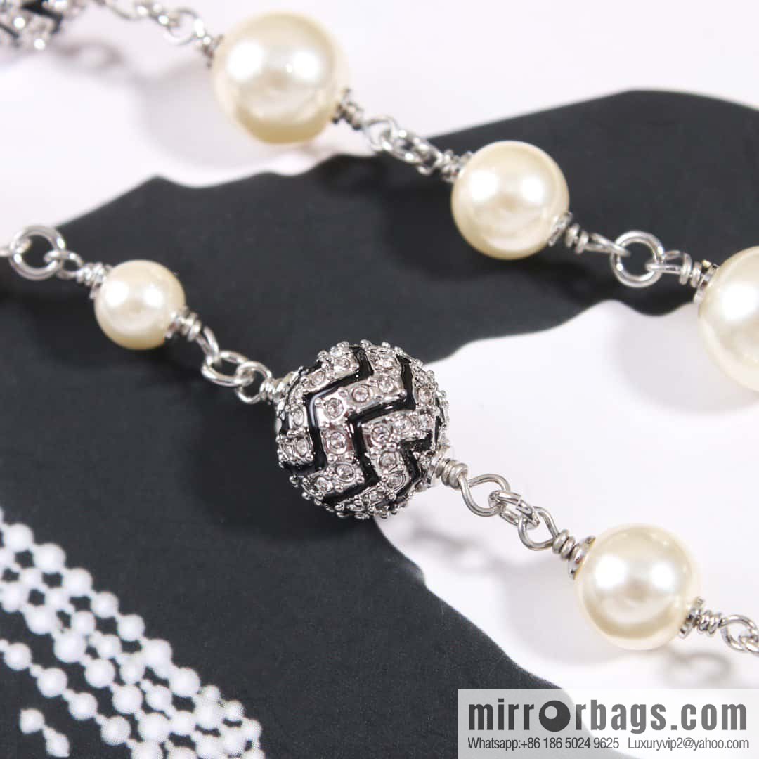 ☀️New ☑️ Chanel Double C Pearl Pentagram ⭐ Star Sweater Chain Necklace ☀️