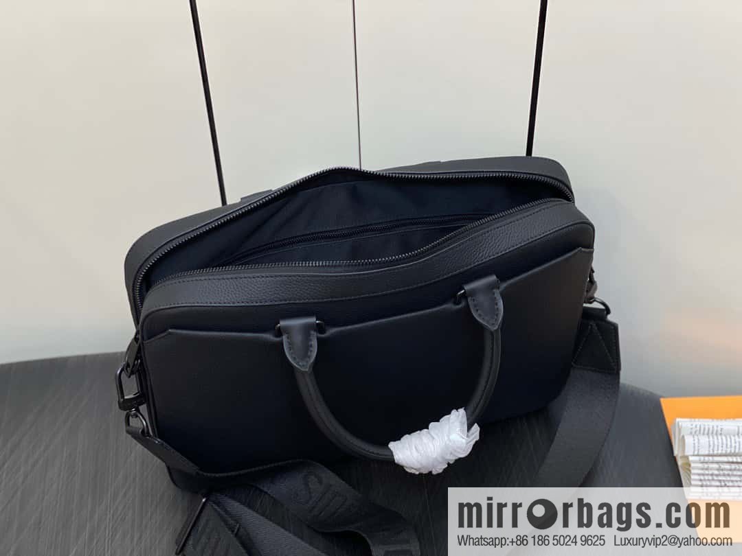 M23778 autumn and winter new full leather briefcase series PILOT briefcase