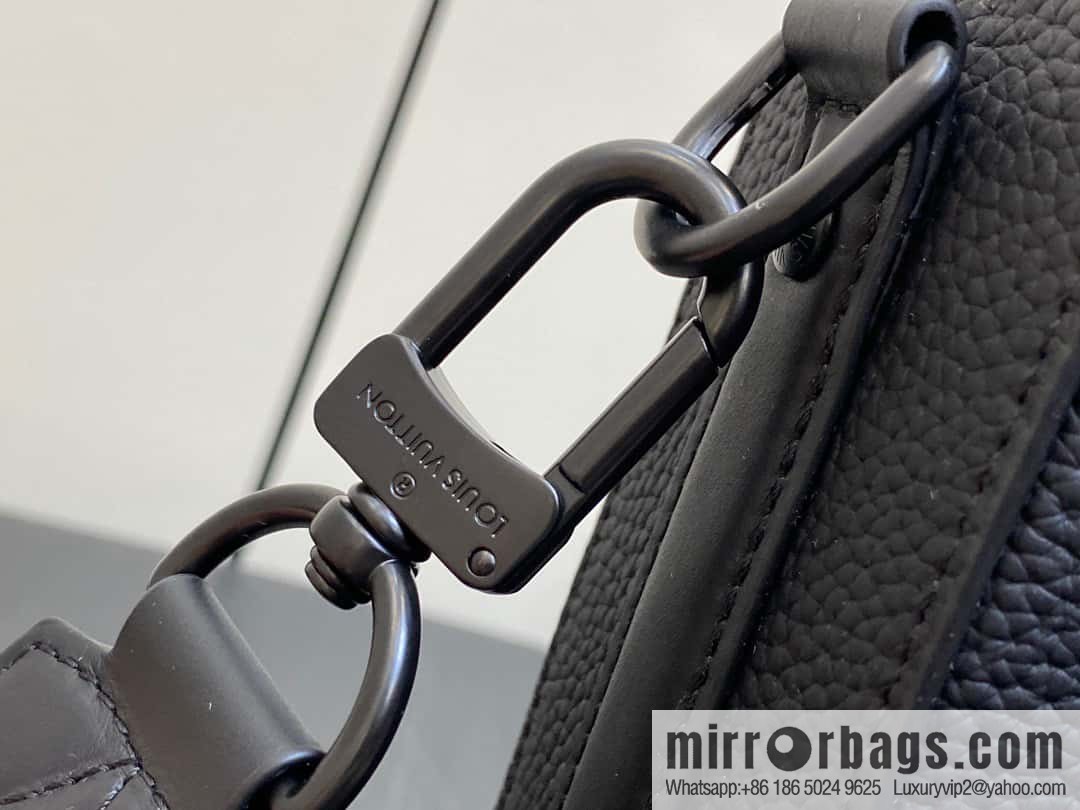 M23778 autumn and winter new full leather briefcase series PILOT briefcase