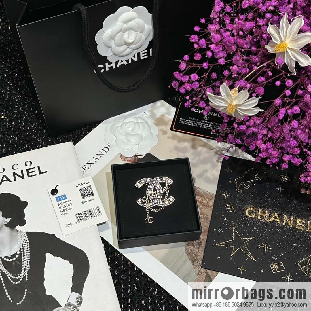 ☀️New ☑️ Chanel Double C Fringe Brooch ☀️