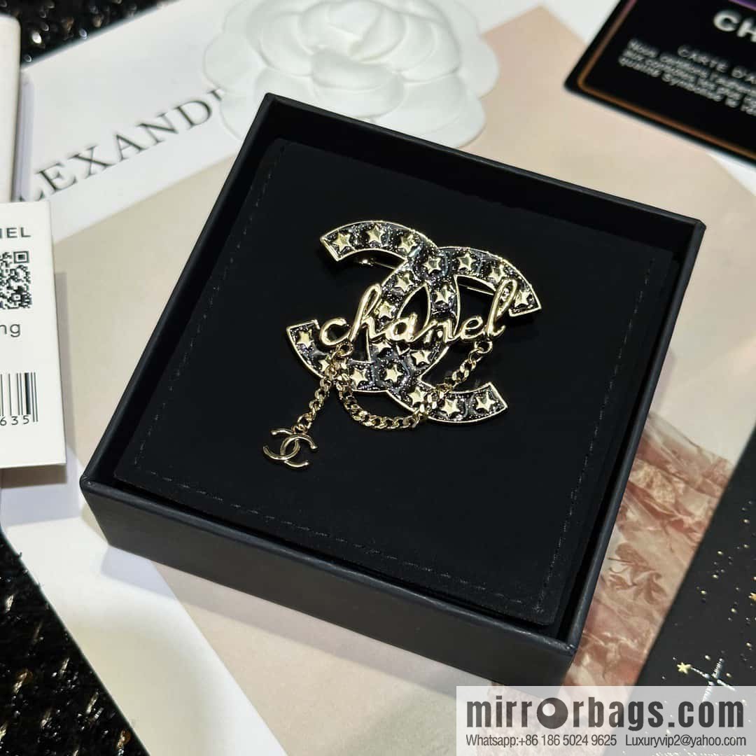 ☀️New ☑️ Chanel Double C Fringe Brooch ☀️