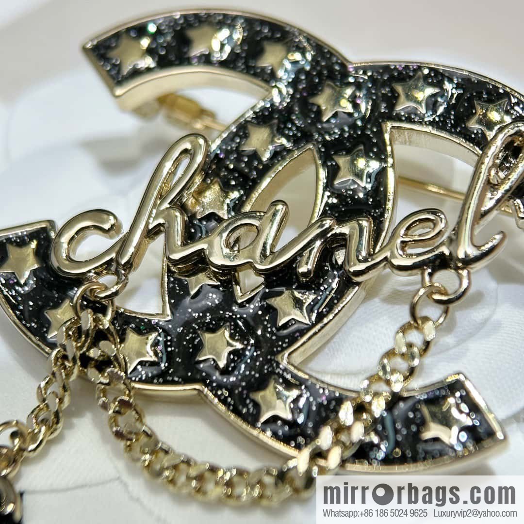 ☀️New ☑️ Chanel Double C Fringe Brooch ☀️