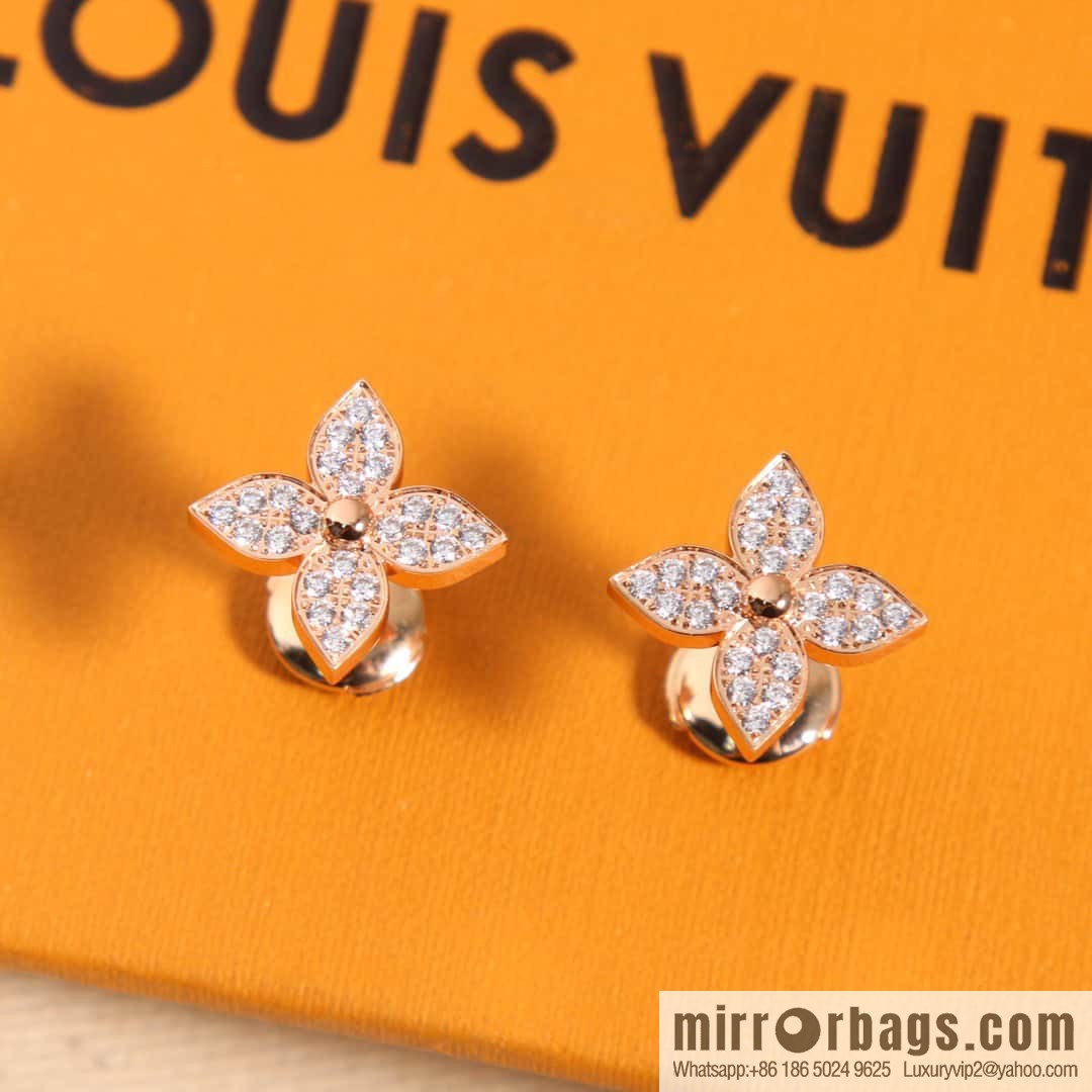 Louis Vuitton Blossom Collection, Four Leaf Clover Earrings