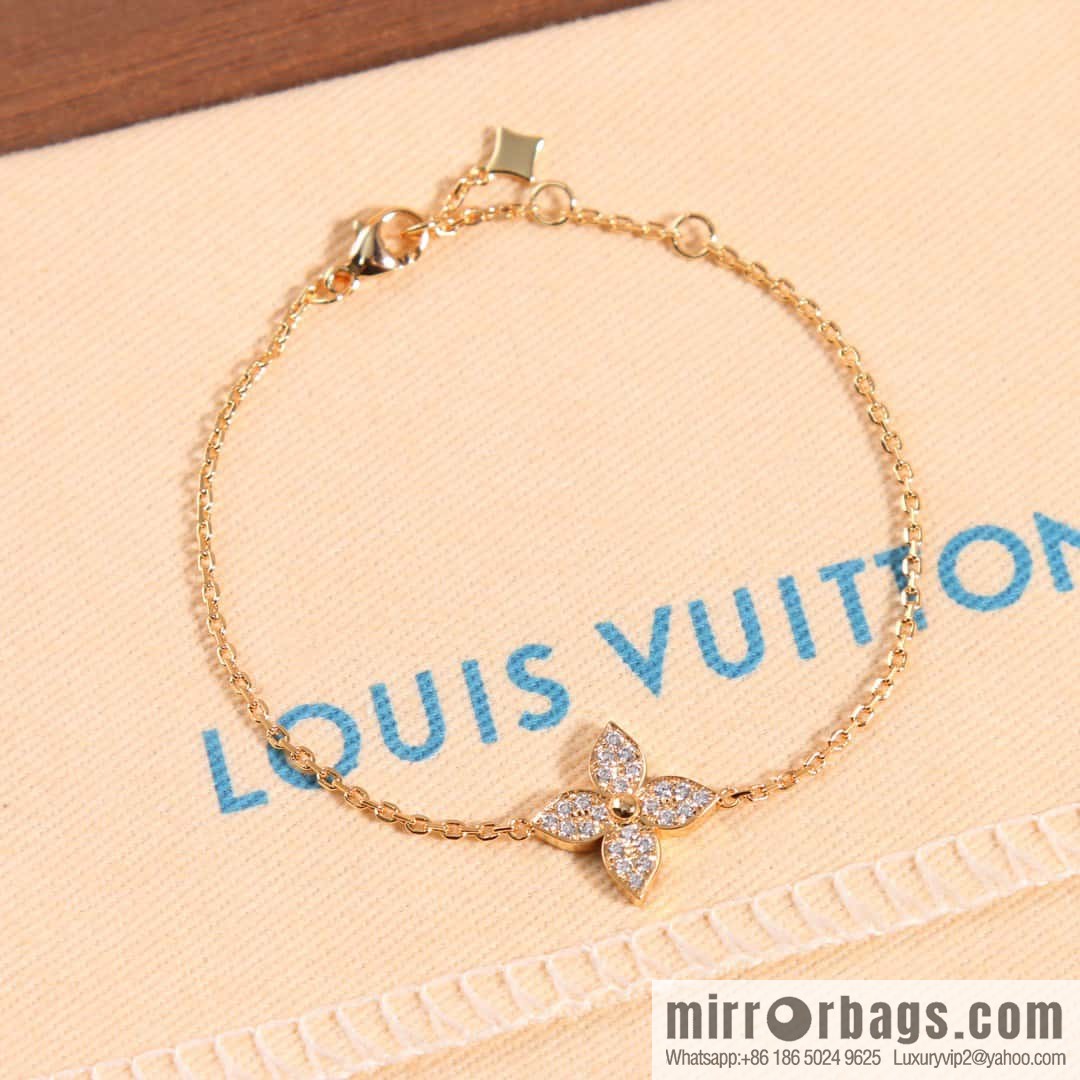 ☀Louis Vuitton Blossom Collection, Four Leaf Clover Bracelet ☀
