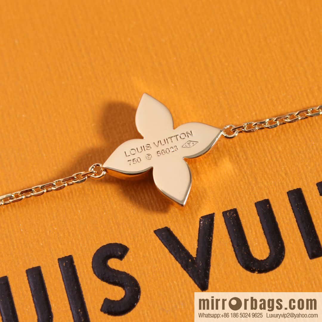 ☀Louis Vuitton Blossom Collection, Four Leaf Clover Bracelet ☀