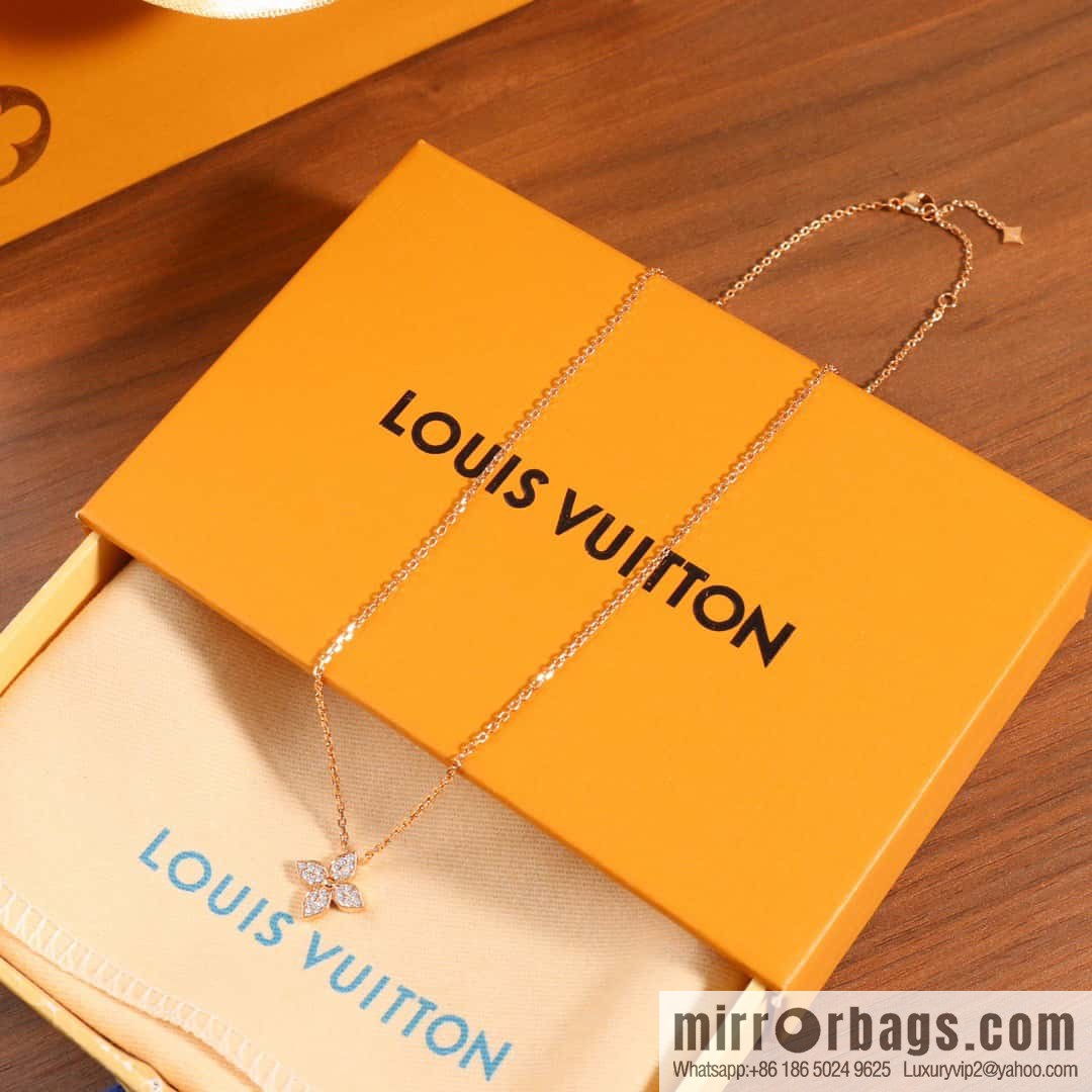 Louis Vuitton Blossom Collection, Four Leaf Clover Necklace