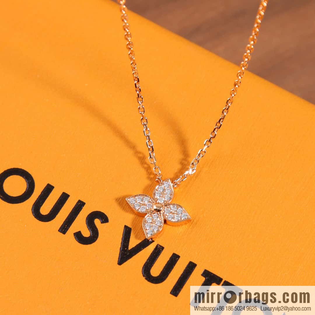 Louis Vuitton Blossom Collection, Four Leaf Clover Necklace