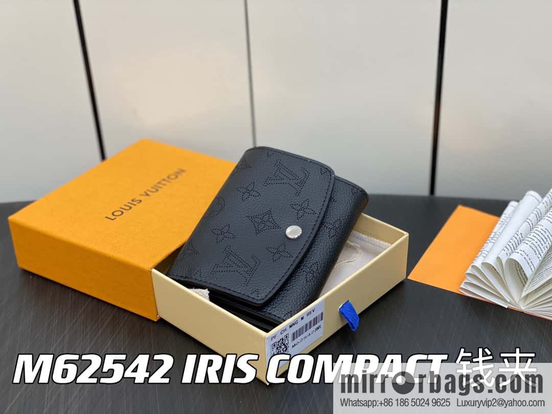 [Premium‑quality] M62542 black full leather flip wallet series IRIS COMPACT wallet