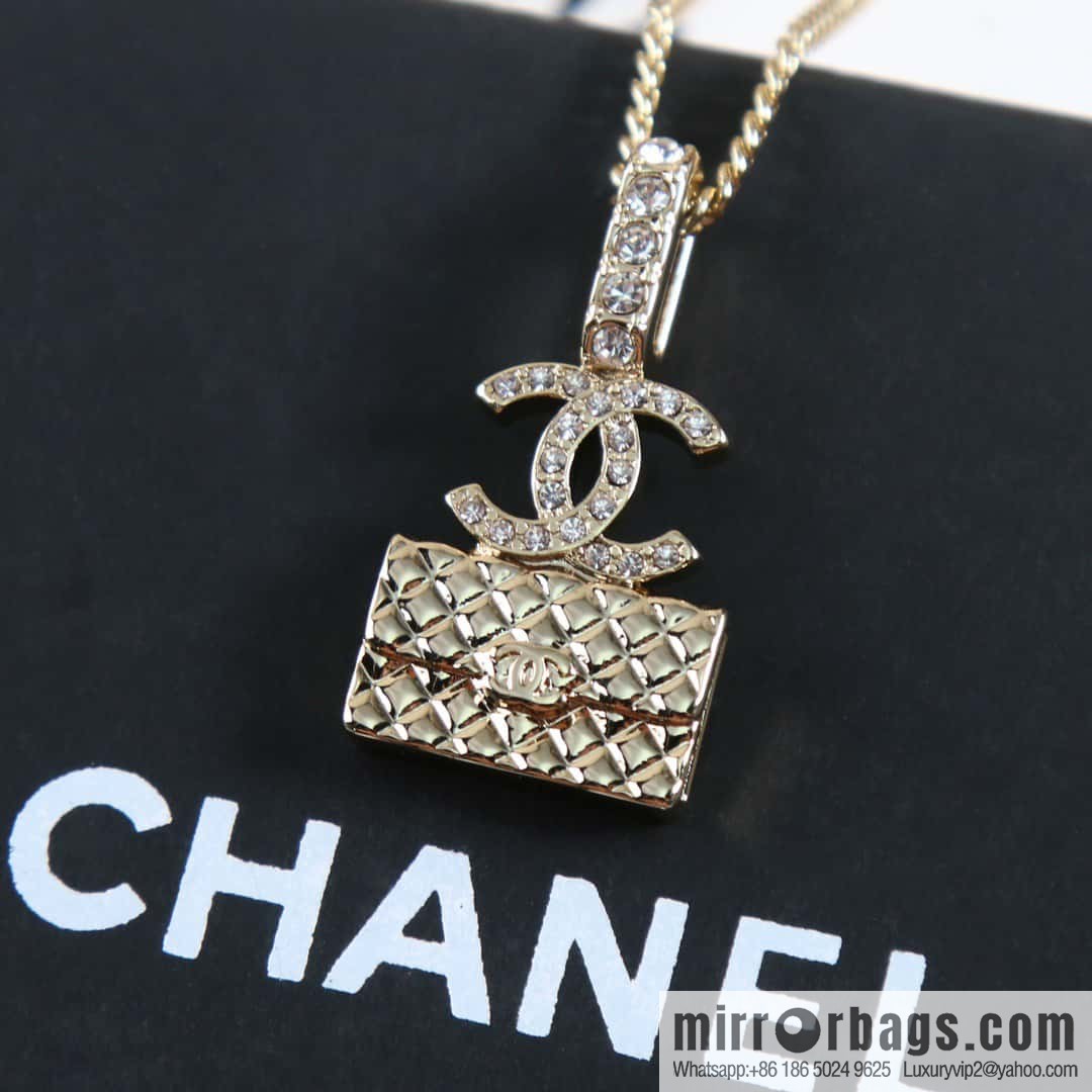 New ☑️ Chanel double c bag necklace
