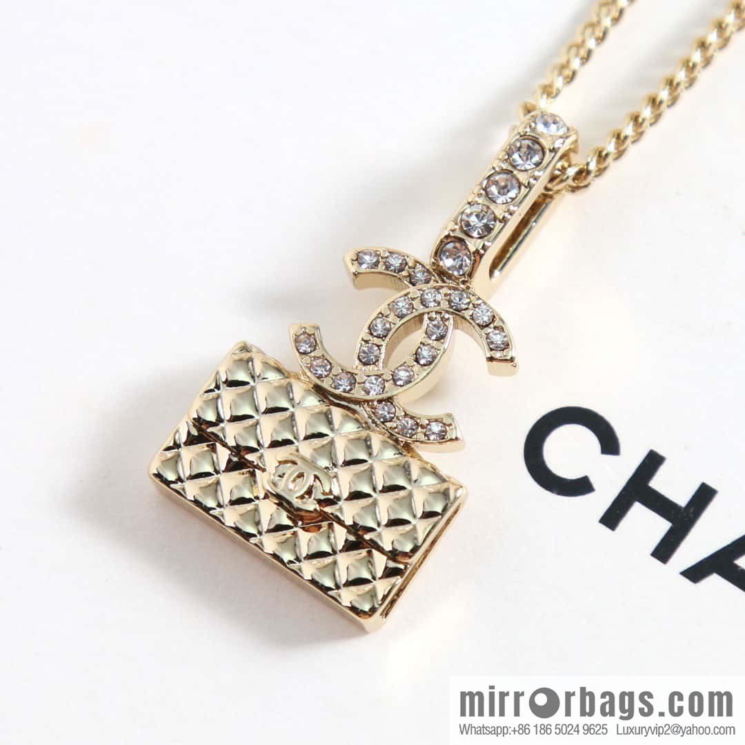 New ☑️ Chanel double c bag necklace