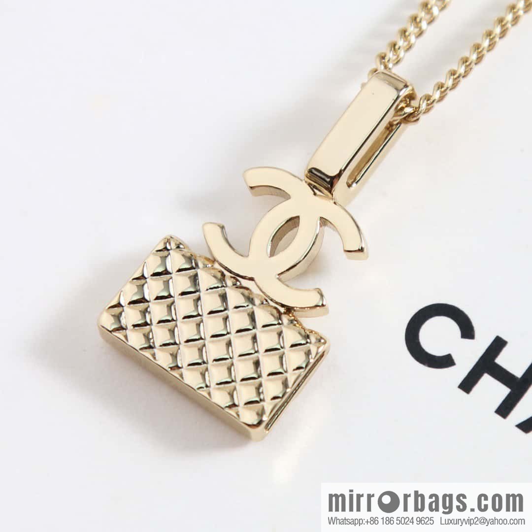 New ☑️ Chanel double c bag necklace