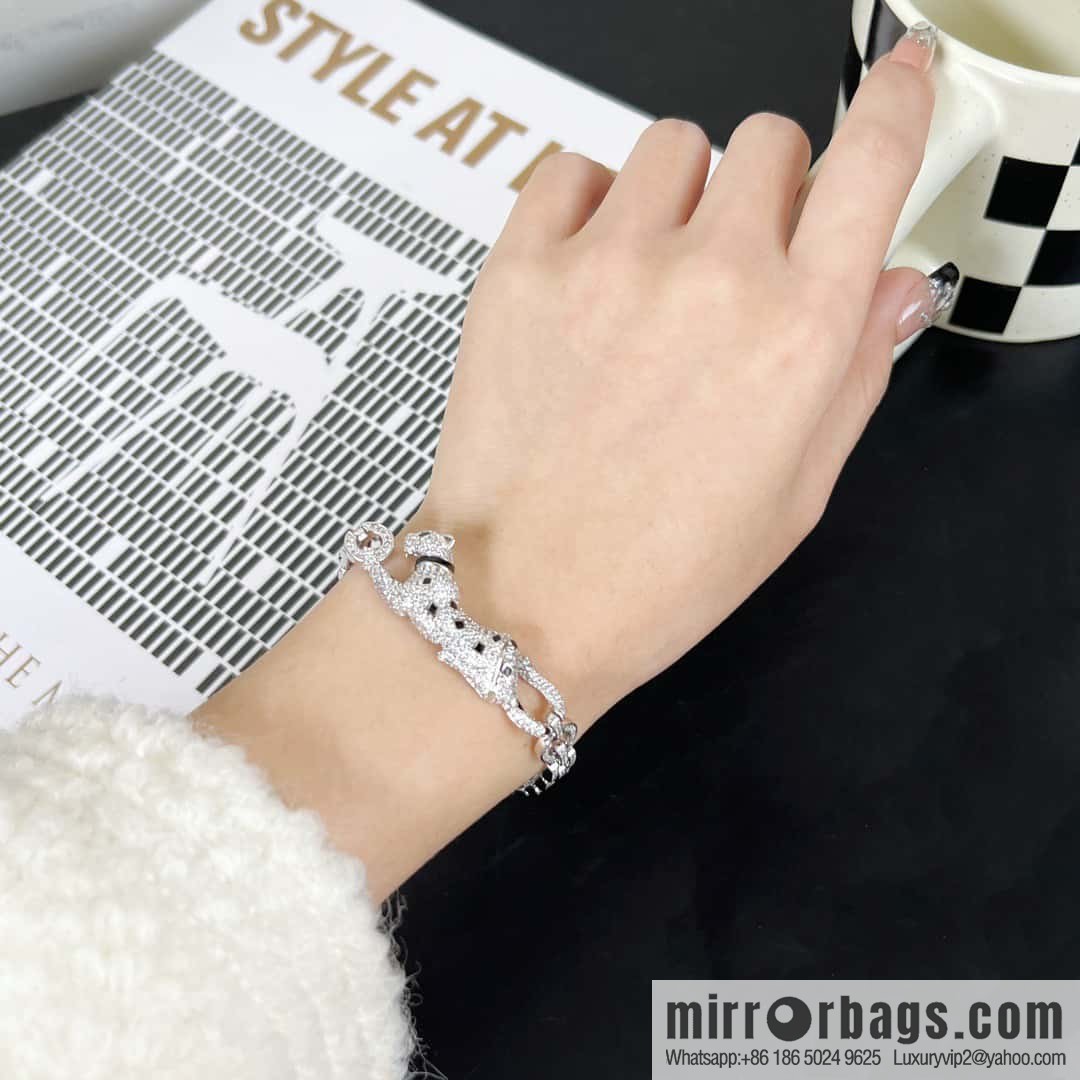 ☀Cartier Cartier Jungle Series Full Diamond Leopard Bracelet, Necklace ☀