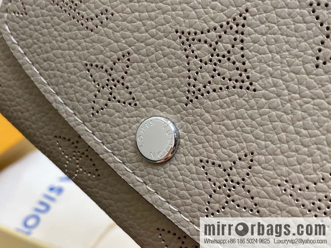 [Premium‑quality] M62542 gray, full leather flip wallet series IRIS COMPACT wallet