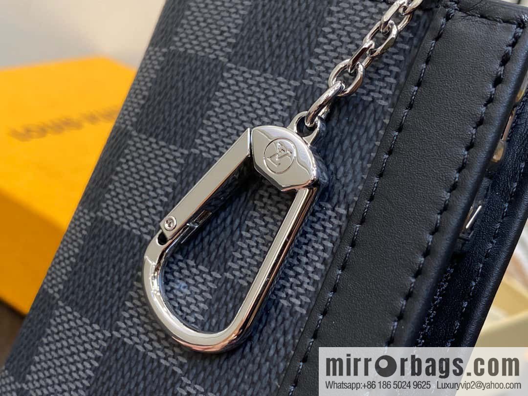 [Boutique‑grade] M82776 Haige, key bag wallet series, new VOYAGE key bag in autumn and winter