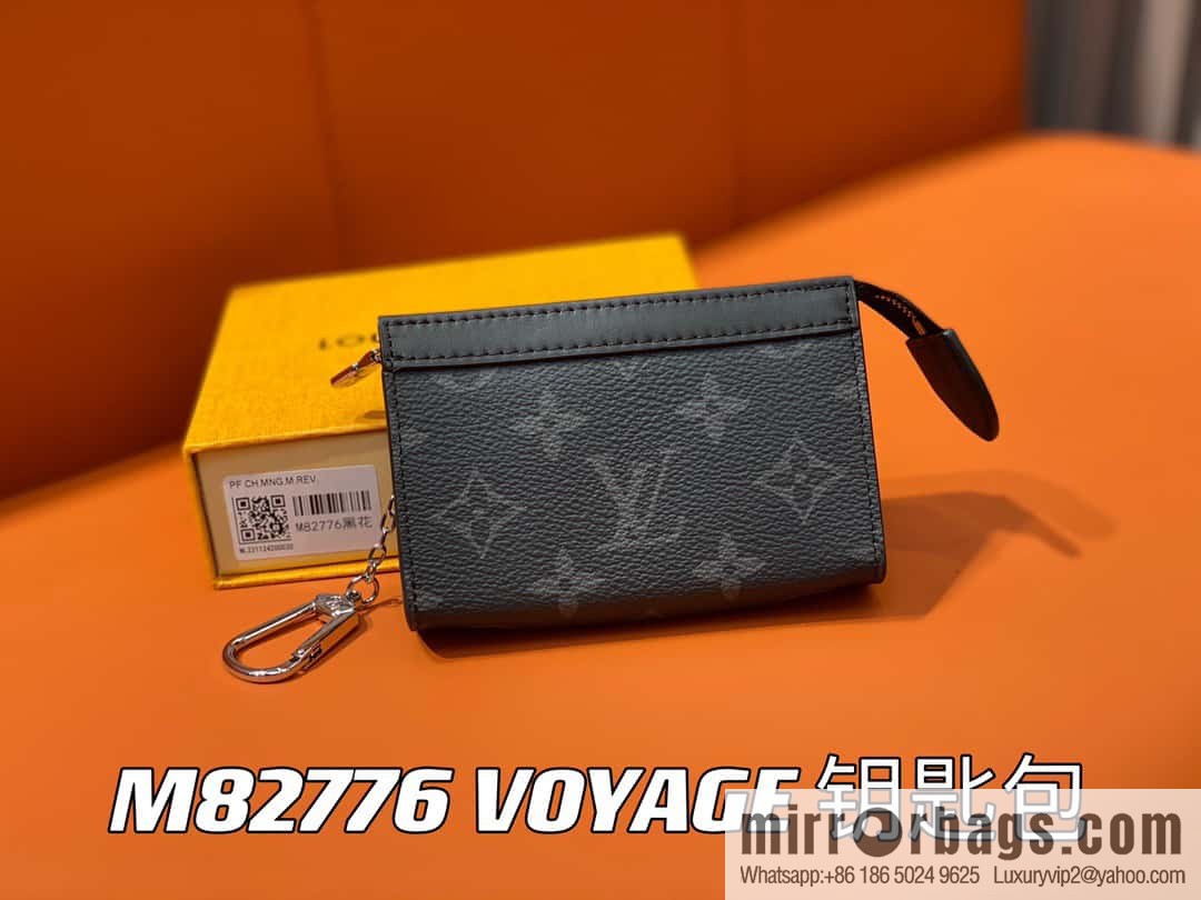 [Boutique‑grade] M82776 black flower, key bag wallet series, new VOYAGE key bag in autumn and winter