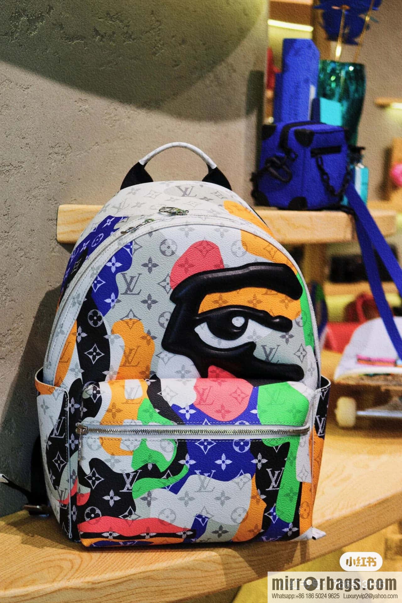 [Premium‑quality] M46680 white eye backpack series DISCOVERY small backpack