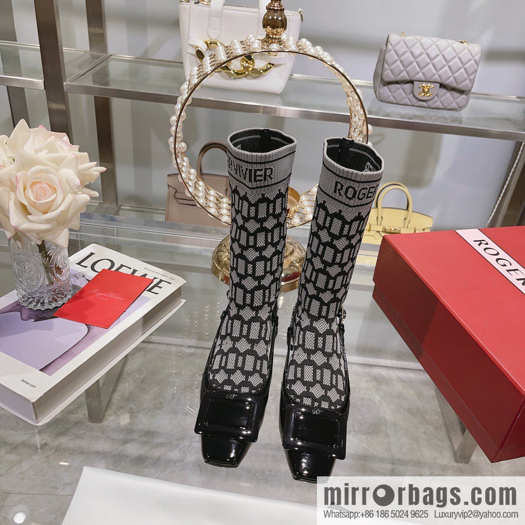 🐰🐰RV2023 early autumn new women's shoes Belle Vivier paint buckle patent leather socks boots