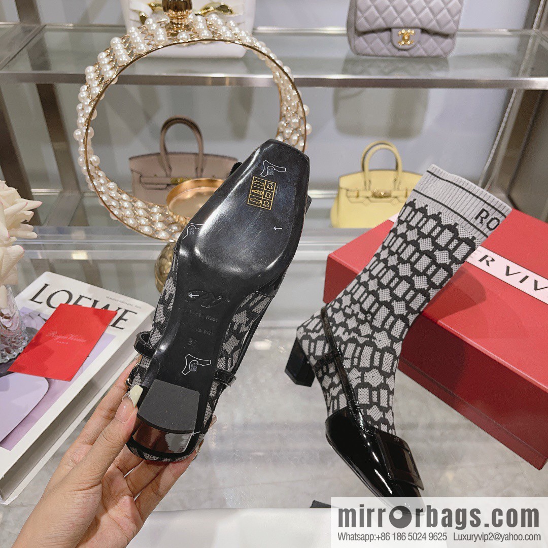 🐰🐰RV2023 early autumn new women's shoes Belle Vivier paint buckle patent leather socks boots