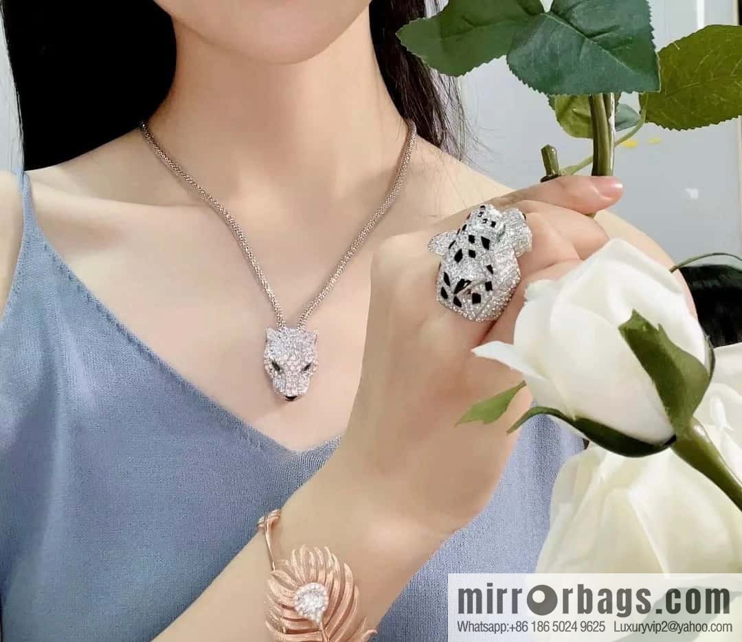 ☀️Cartier PANTHÜRE DECARTIER Jungle Series Full Diamond Leopard Necklace, Bracelet ☀️