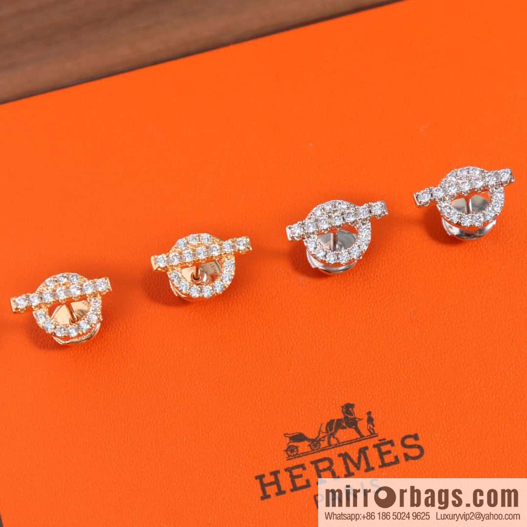 New, Hermès HERMES full diamond OT stud earrings, necklaces.