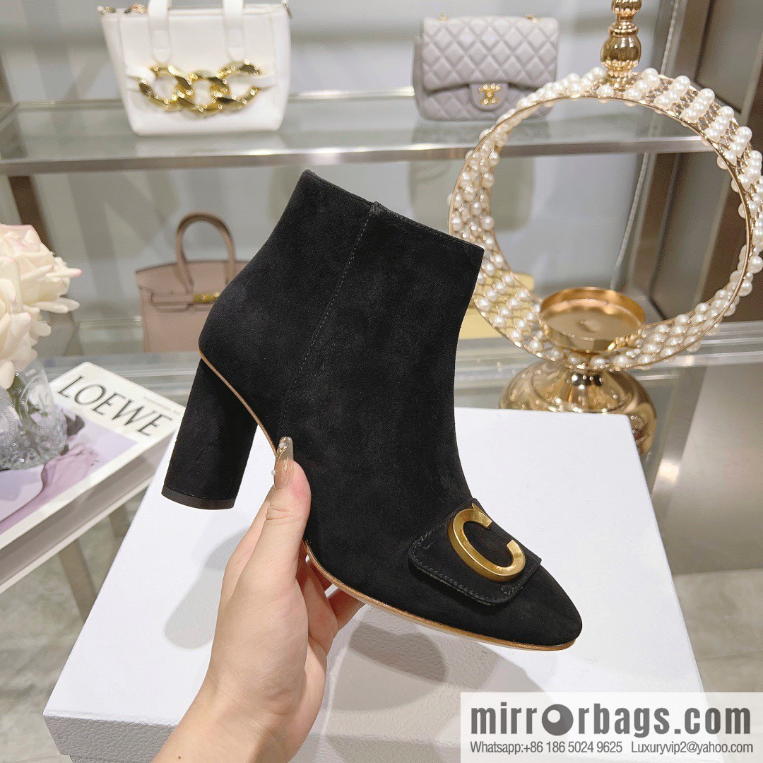 🐰🐰Dior, new bare boots on new models🌟