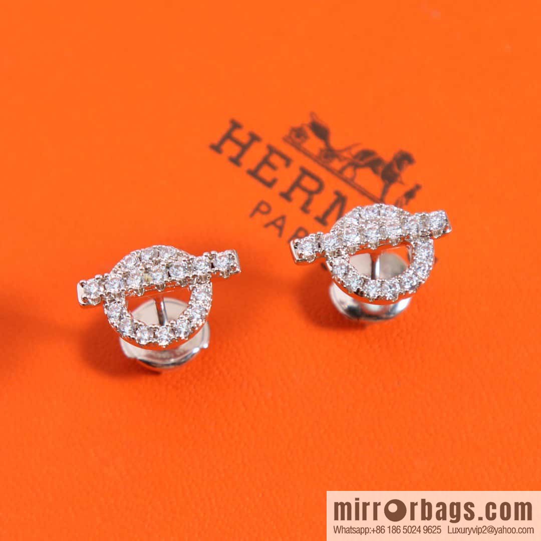 New, Hermès HERMES full diamond OT stud earrings, necklaces.