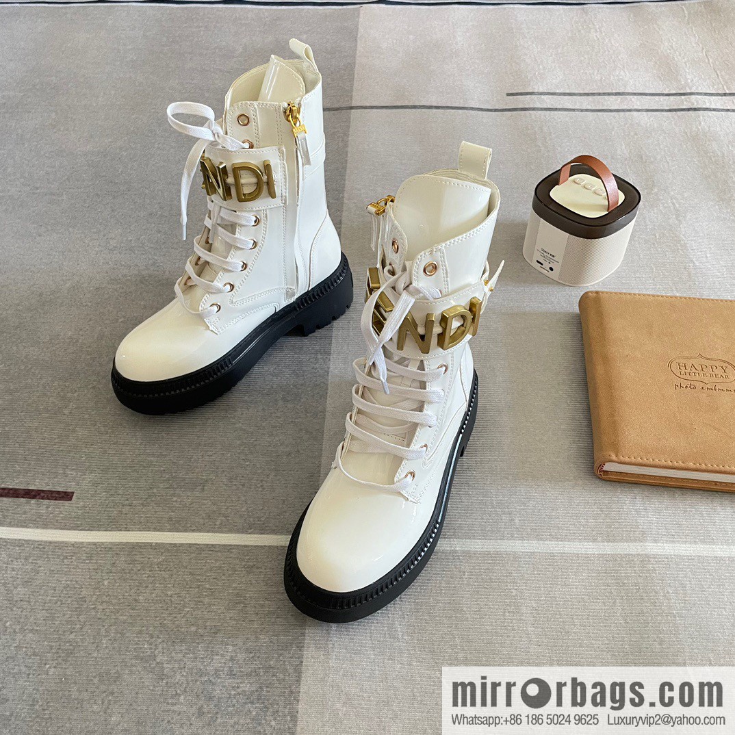 🐰🐰FENDI Fendi 2023 Fendi Graphy series autumn and winter catwalk Martin boots Xiaohongshu recommends autumn and winter Martin boots