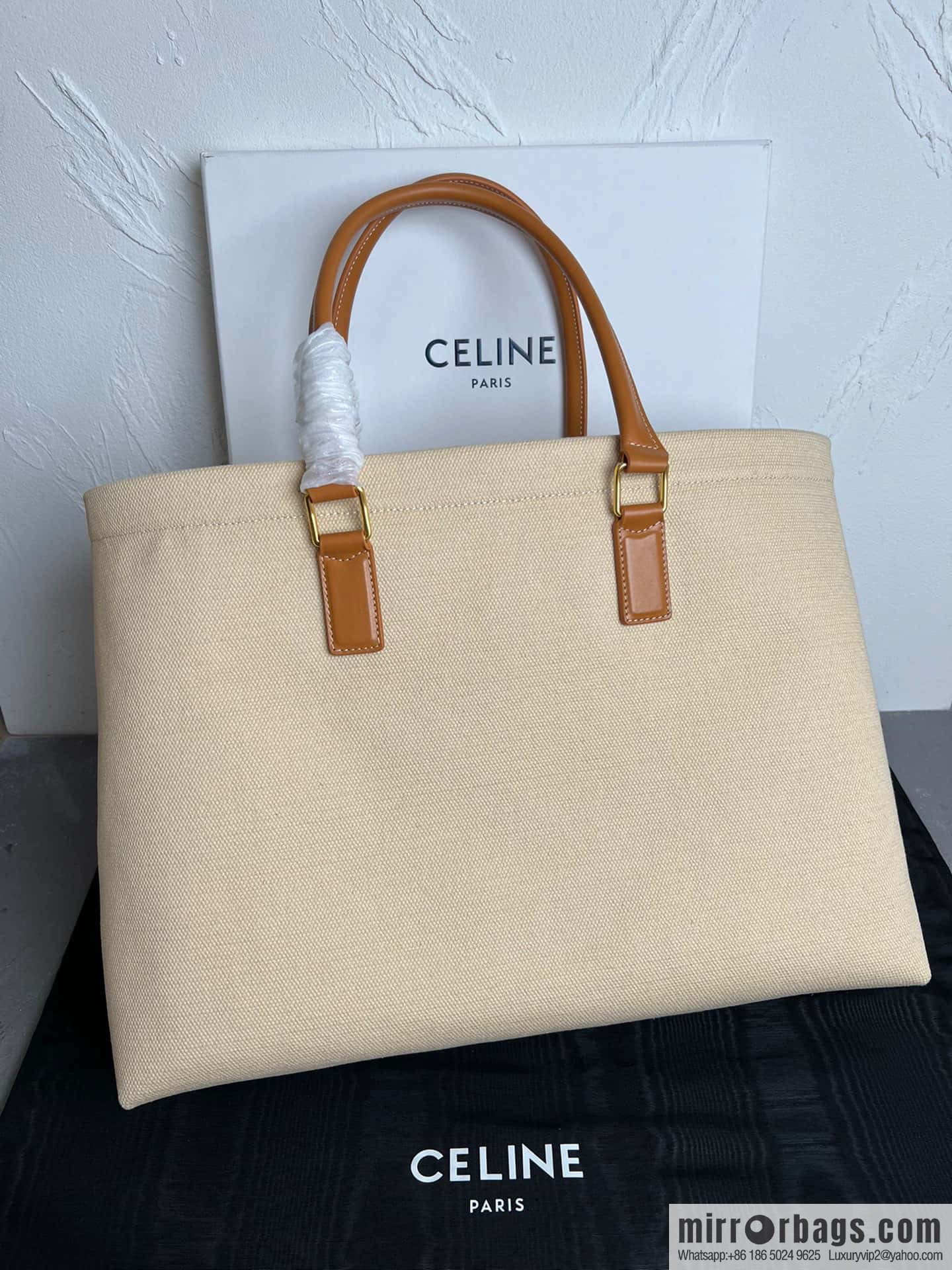 CELINE Tote white woven calfskin beach shopping bag, model 190062