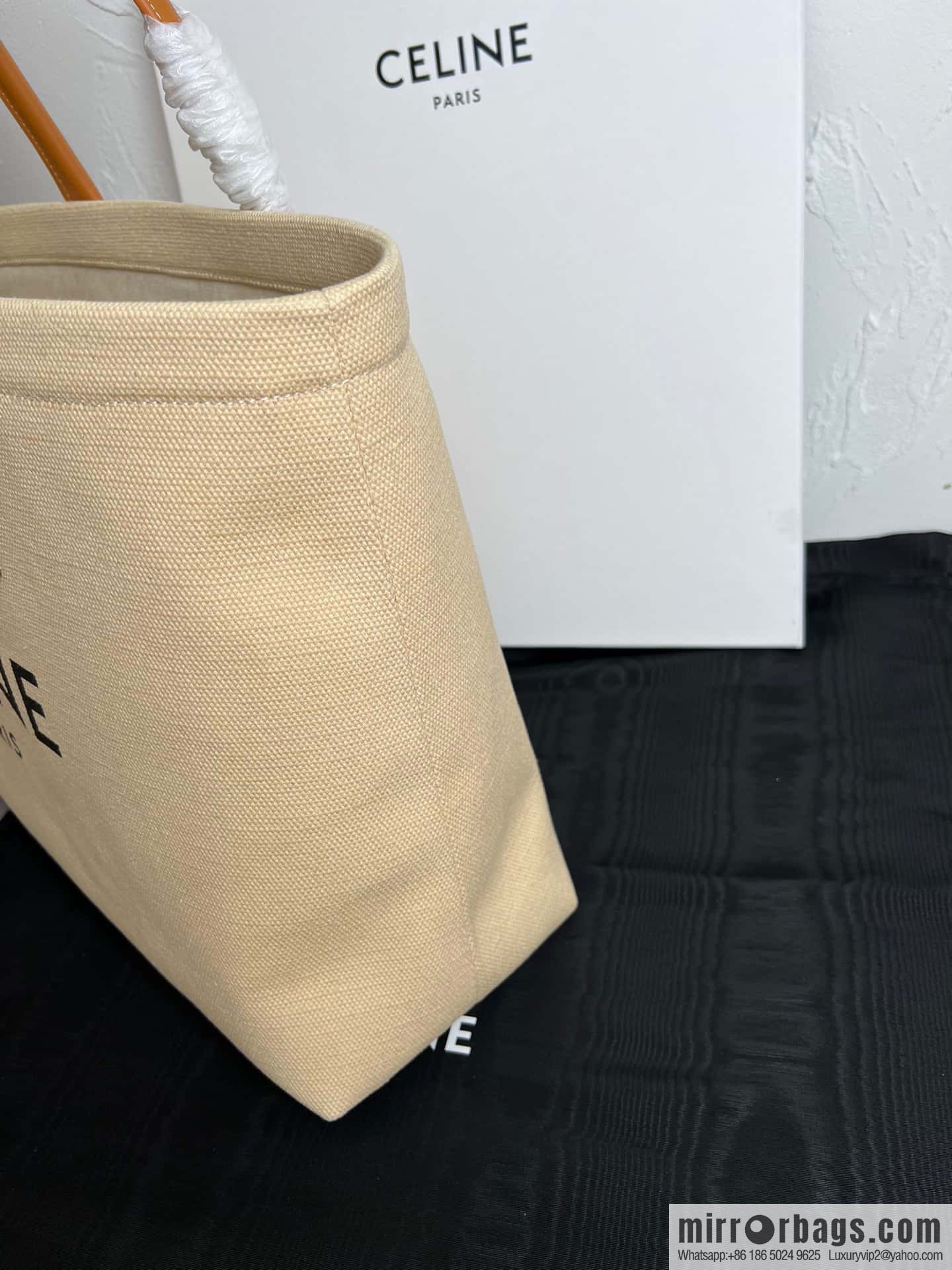 CELINE Tote white woven calfskin beach shopping bag, model 190062