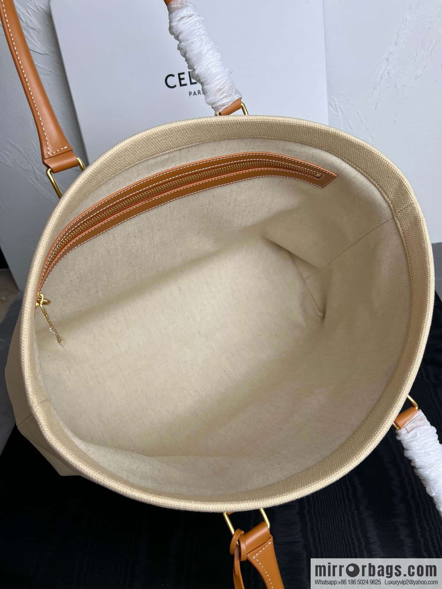 CELINE Tote white woven calfskin beach shopping bag, model 190062