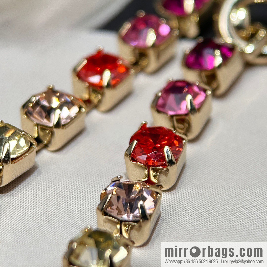 ☀️New ☑️ Chanel double C diamond stud earrings ☀️