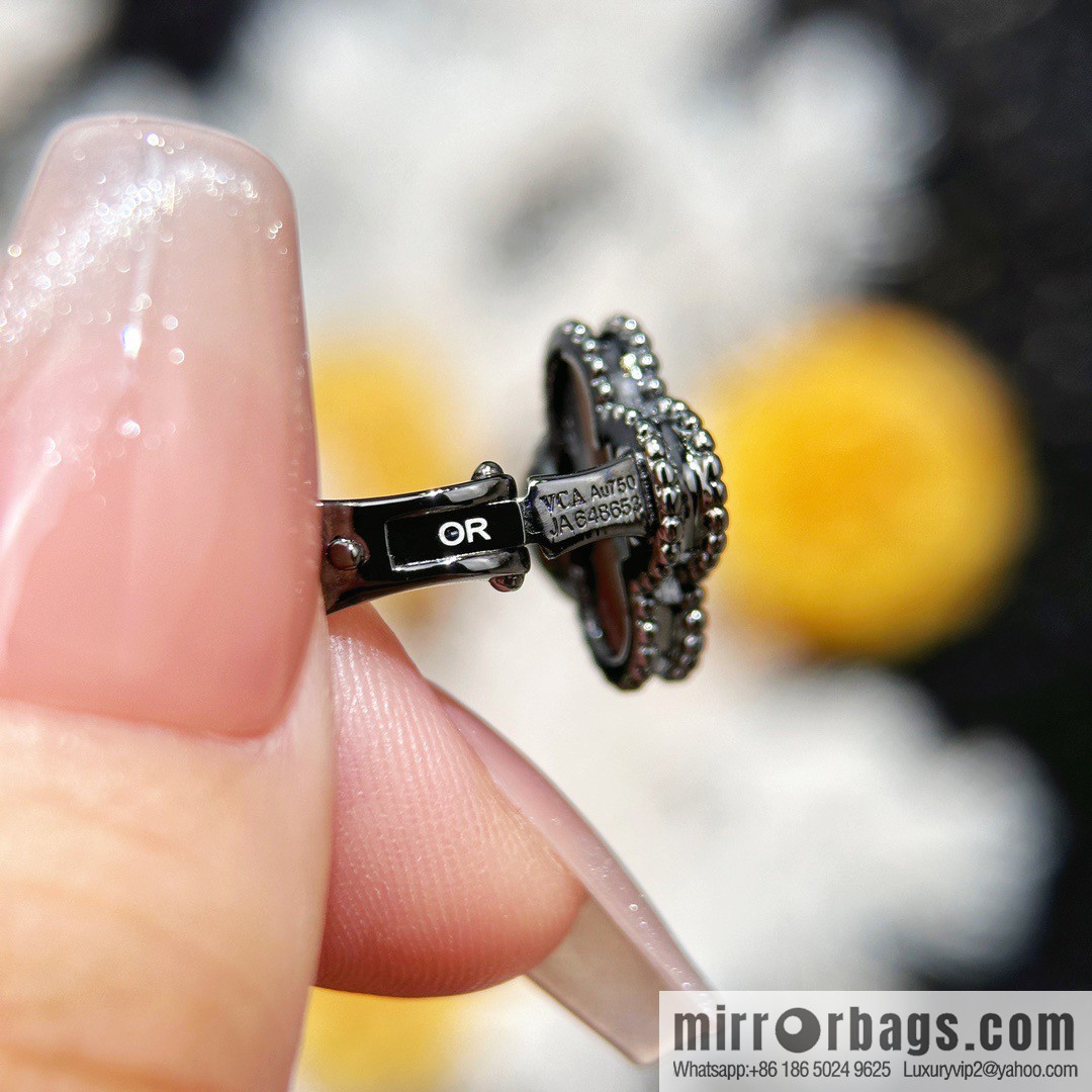 ☀️Van Cleef & Arpels Laser Gun Black Clover Earrings Earrings ☀