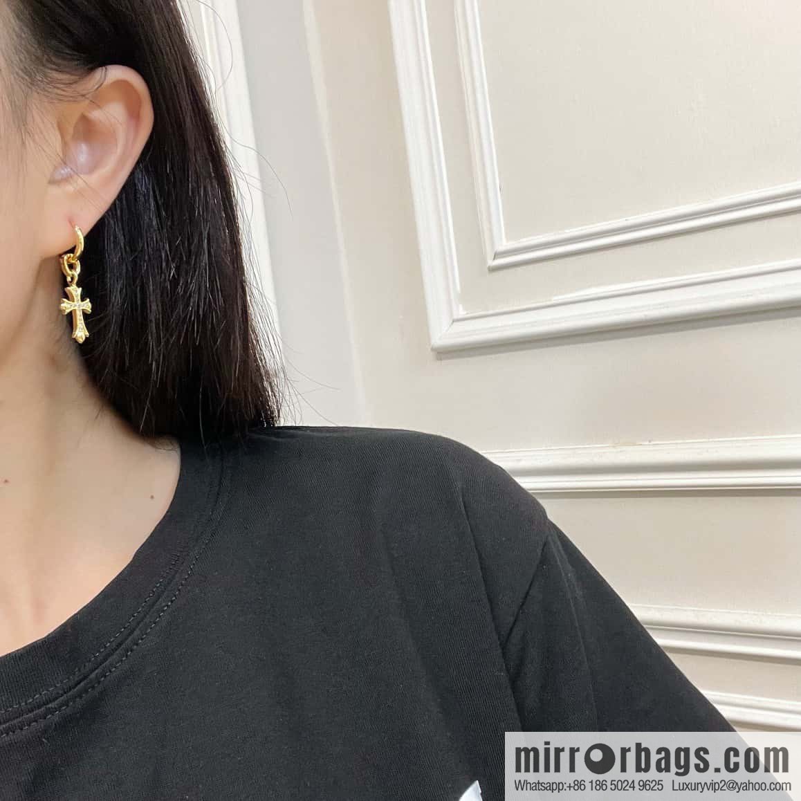 ☀New Croce Heart Gold Cross Flower Earrings with Diamonds ☀