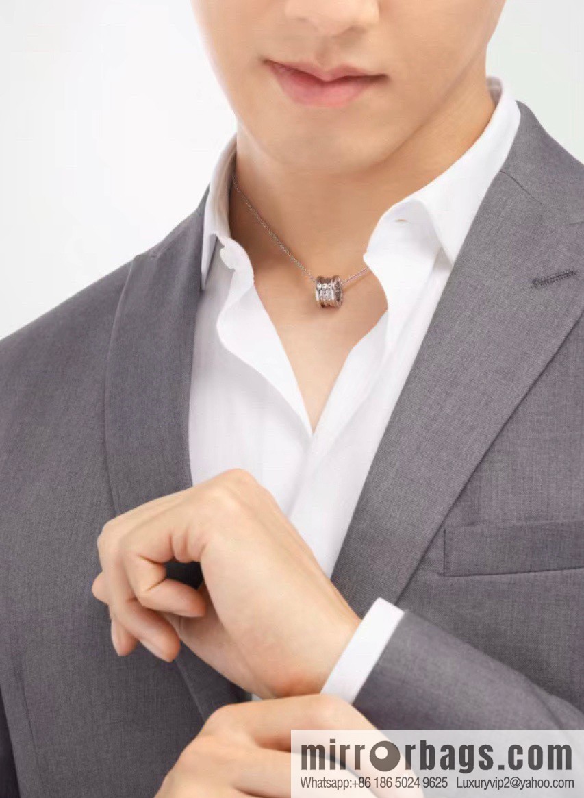 ☀BVLGARI Bulgari Charity Little Red Man Willow Necklace  ☀