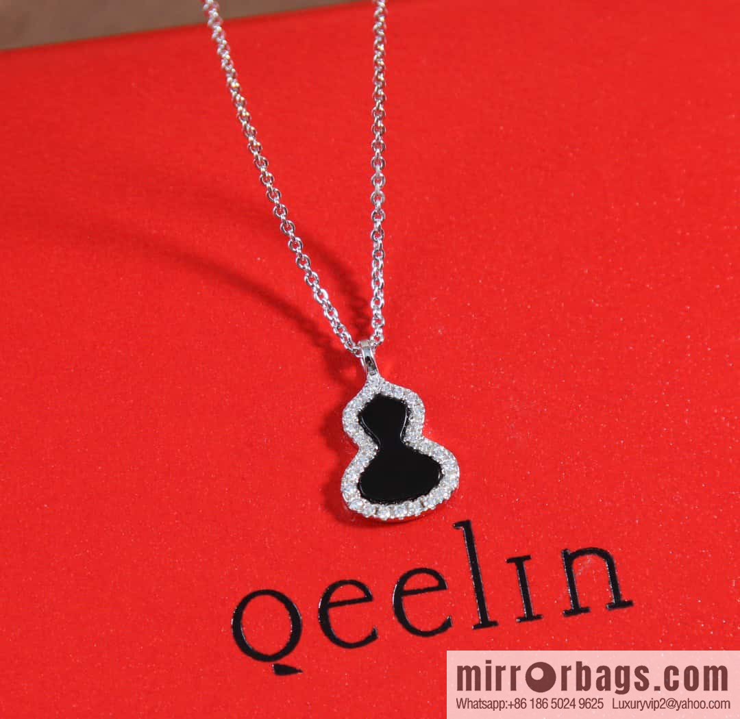 ☀️Qeelin Kirin Wulu White Gold HyCeram ® Black Gourd Necklace, Earrings ☀️