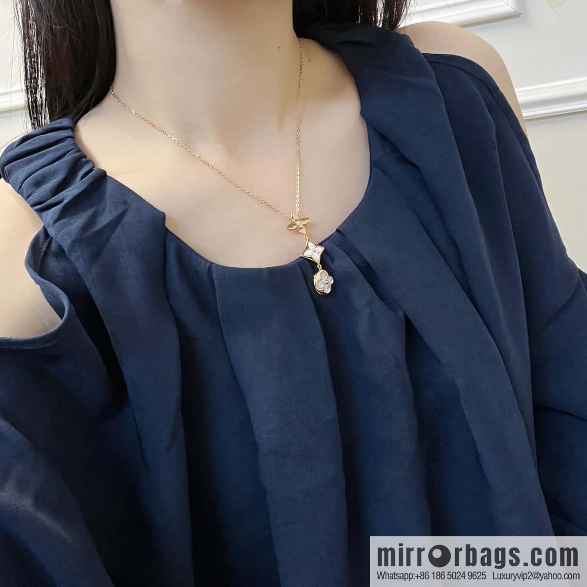 New Q94262 Louis Vuitton LV COLOR BLOSSOM Rhombus Shell Necklace