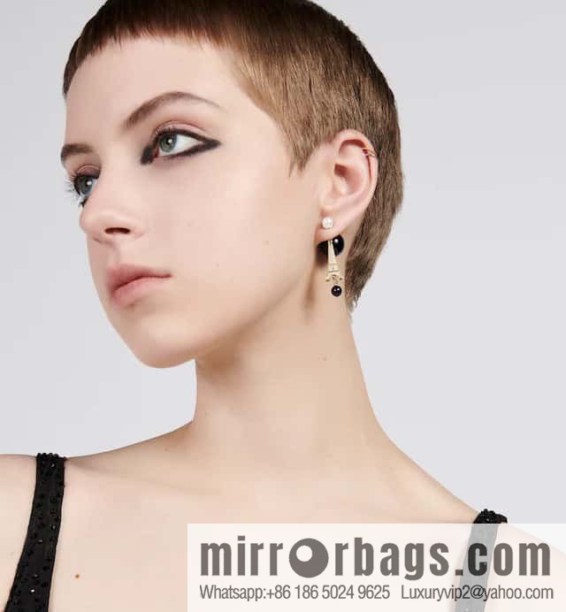 New ☑️ DIOR Asymmetrical Black Pearl Eiffel Tower Earrings